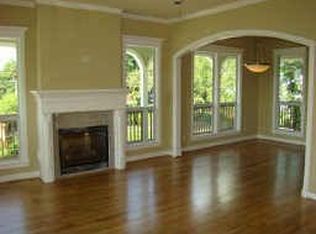 1201 Hall St, Seabrook, TX 77586