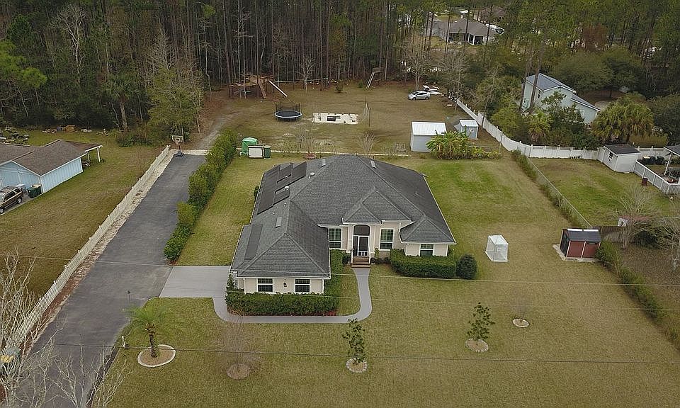 1st image of 3012 Gerona Dr W