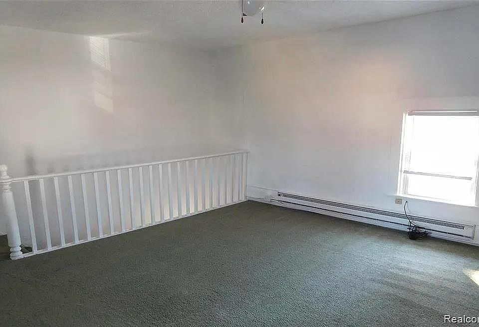 Unit Photo