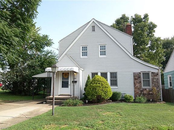 2nd image of 1103 Lakeview Dr