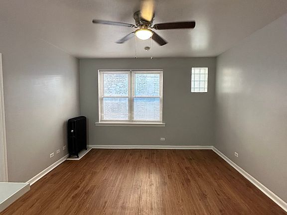 5th image of 4241 N Kenmore Ave #313