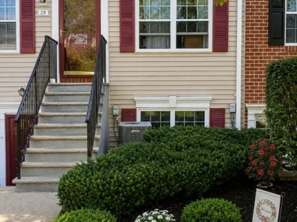 54 Yancy Dr #54, Newark City, NJ 07103