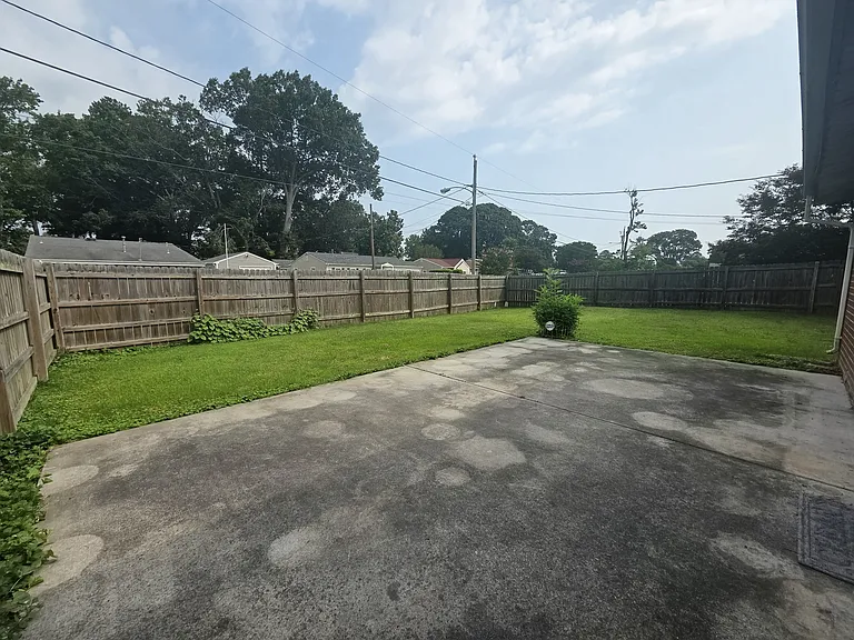 312 Appian Ave — Photo 19
