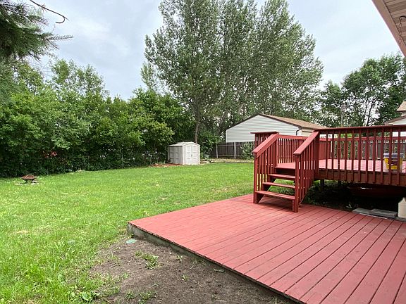 3rd image of 76 Custer Dr