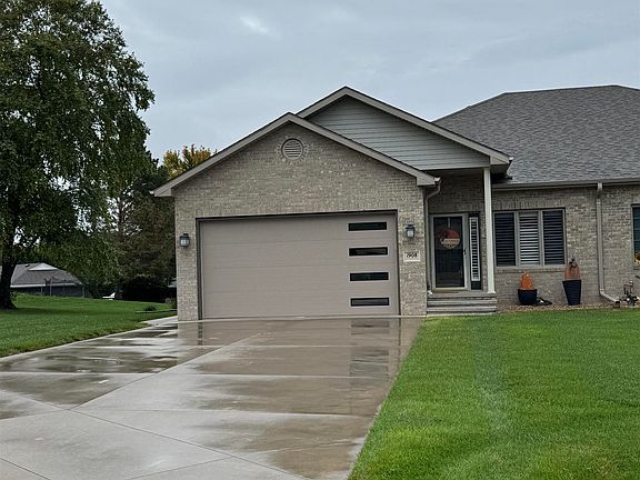 2nd image of 1908 Country Meadows Pl