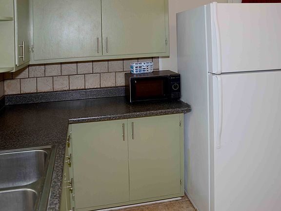 2nd image of 5035 J St