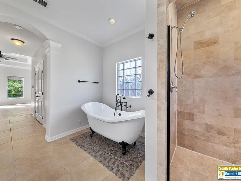 66 Laguna Madre Dr — Photo 24