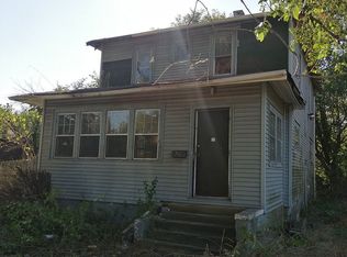 724 Rhode Island St, Gary, IN 46402