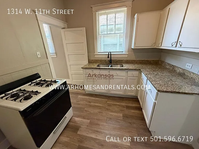 1314 W 11th St — Photo 5