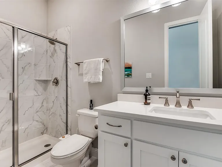 4216 Yucca Dr — Photo 7