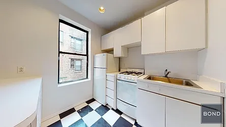 Rented by Bond New York