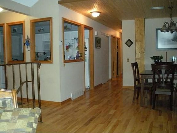 Hallway/Dinning Room/Kitchen