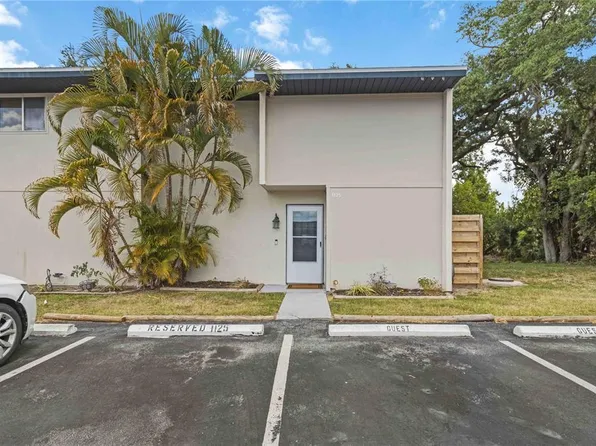 1125 Longfellow Way #125-B, Sarasota, FL 34243