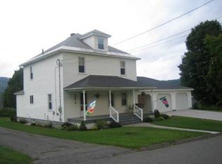 11 Cross St, Adams, MA 01220