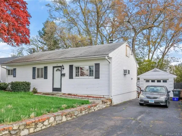 23 Lewelyn Road, Stamford, CT 06902