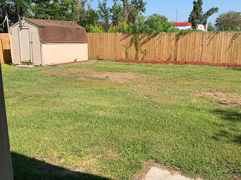 202 Acme Ln — Photo 14