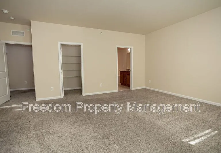 7408 Brunson Cir — Photo 27