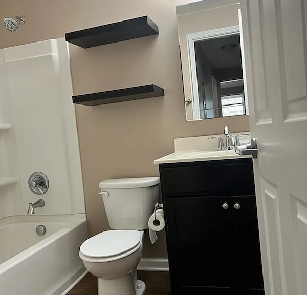 210 Butler Ave NW #202 — Photo 9