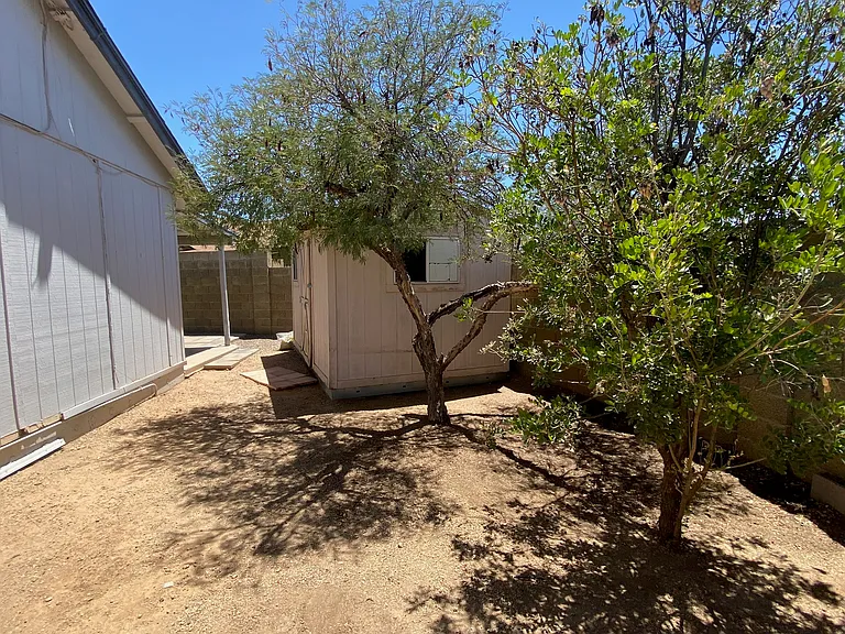 Storage Shed with electric