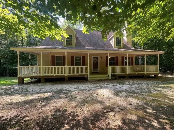 8811 Chipsin Path, Gloucester, VA 23061