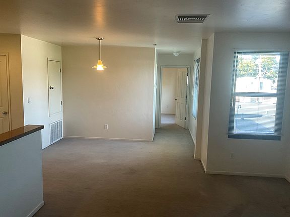 4th image of 1280 Del Monte Ave #1280D02