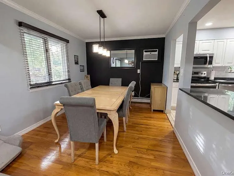 26 Inwood Rd — Photo 3