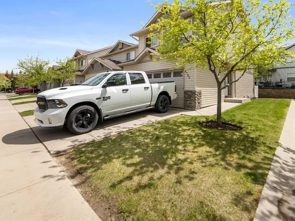 2323 N Eversyde Ave SW, Calgary, AB T2Y 4S4