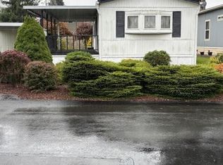 930 Mountain Villa Dr, Enumclaw, WA 98022