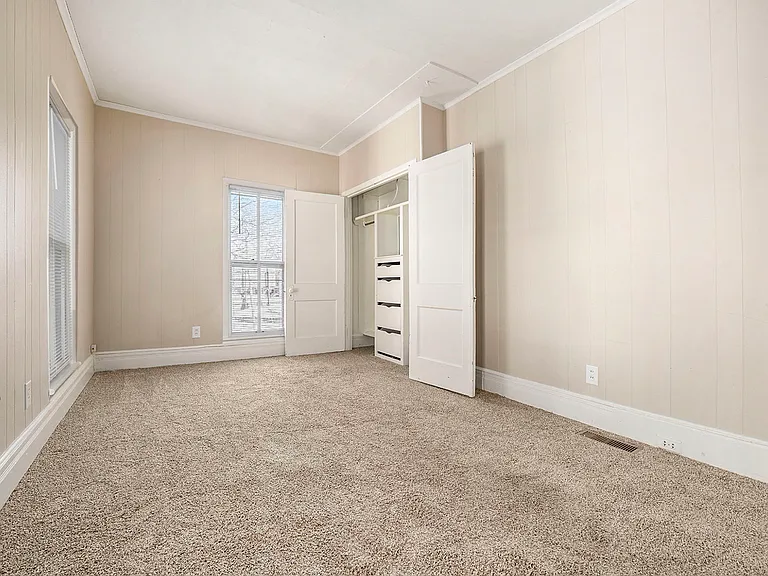 127 Elm St #3 — Photo 4
