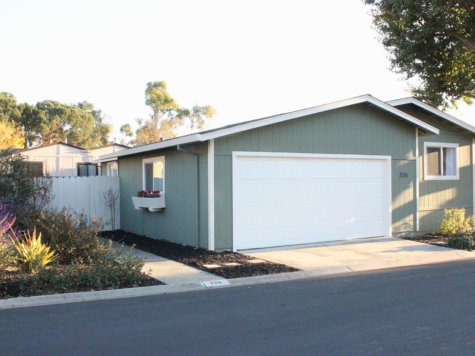 1st image of 226 Mountain Springs Dr #226