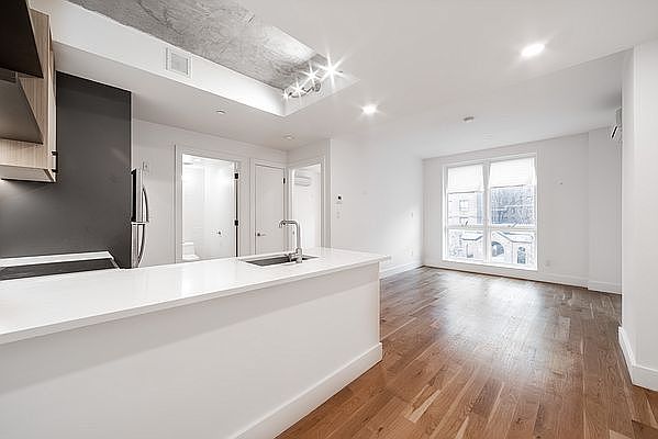 1st image of 210 Linden Blvd #3G
