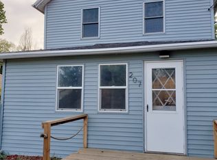 207 N Wood Ave, Philip, SD 57567