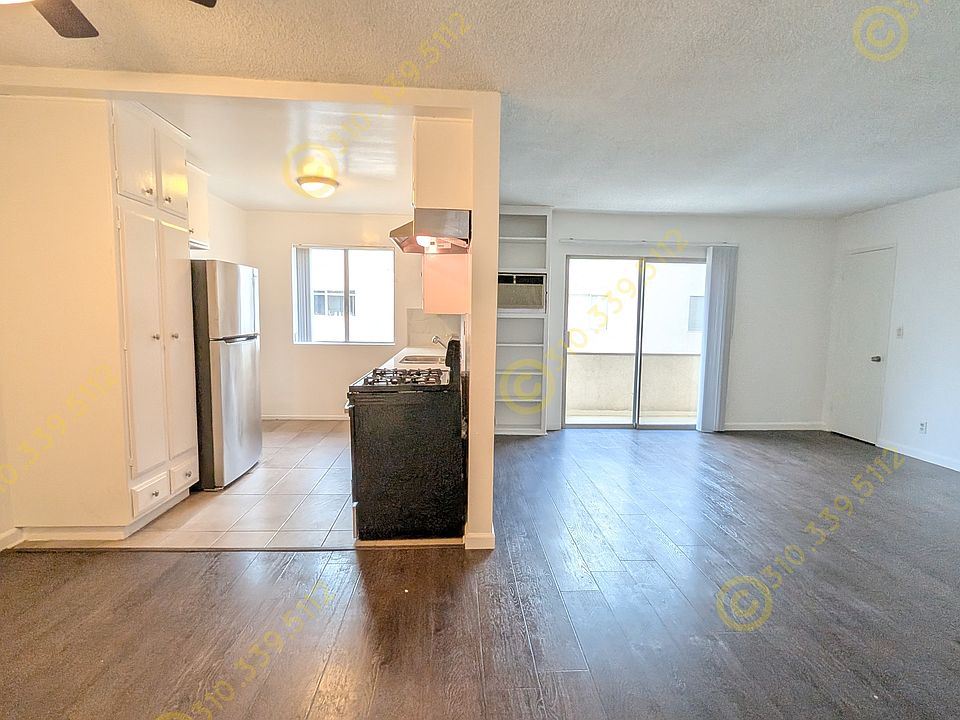 1st image of 11838 Darlington Ave #6