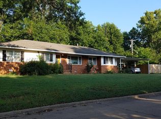 824 S Ridge Dr, Stillwater, OK 74074