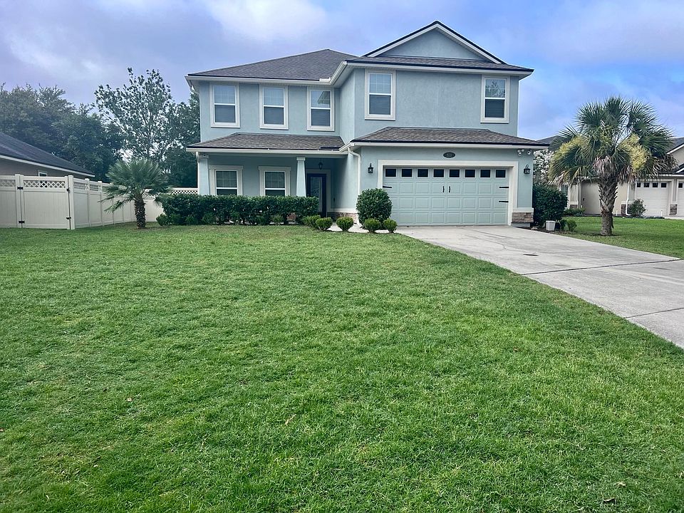 1st image of 831 Wards Creek Ln