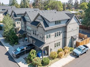 1056 SE Leonel Ln, Bend, OR 97702