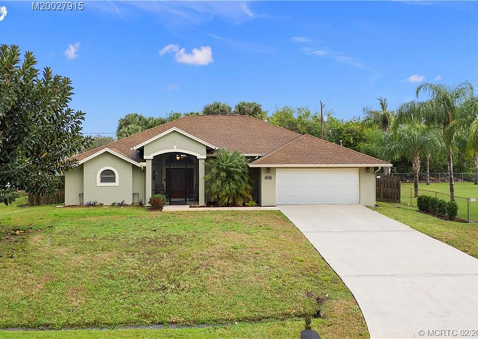 1st image of 1441 SW Merchant Ln