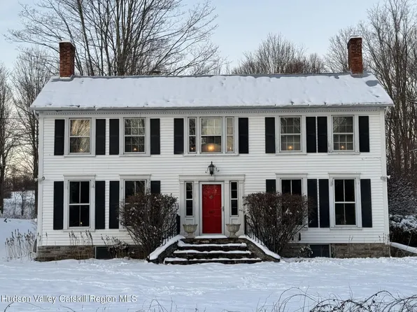 847 County Route 32, Malden Bridge, NY 12115