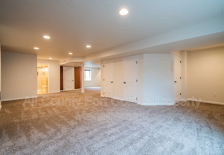 3394 Butternut Ln — Photo 25