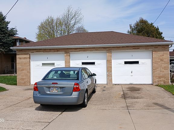 2nd image of 5995 Ridge Rd APT 2