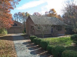 37 Cheryl Cir, Taunton, MA 02780