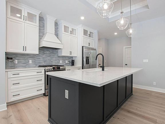 5th image of 505 Big Sable Dr Unit 12
