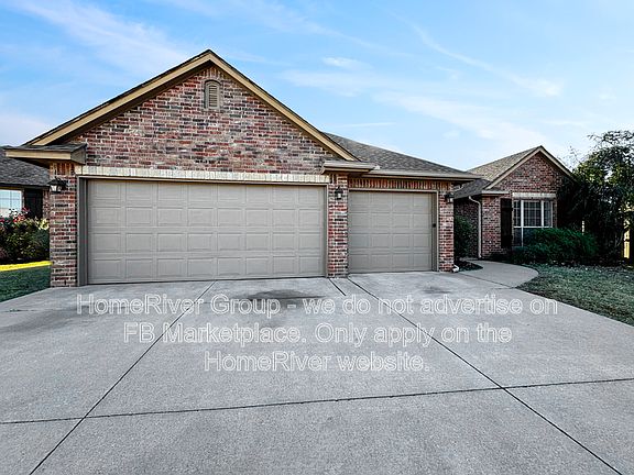 2nd image of 19104 Canyon Creek Pl