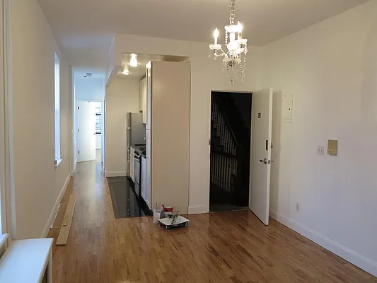 Rented by Transvilla Real Estate & Development Group Inc. | media 5