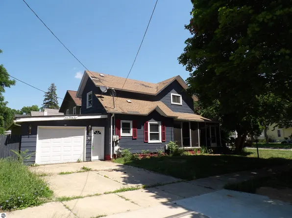 325 Walnut St, Alma, MI 48801