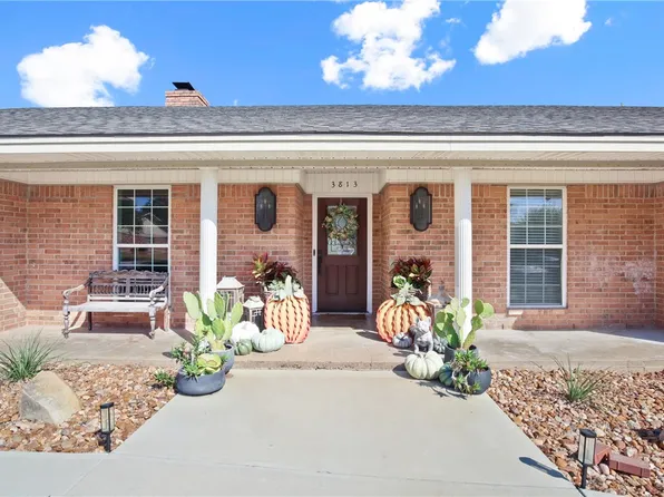 3813 Woodmere Dr, Bryan, TX 77802