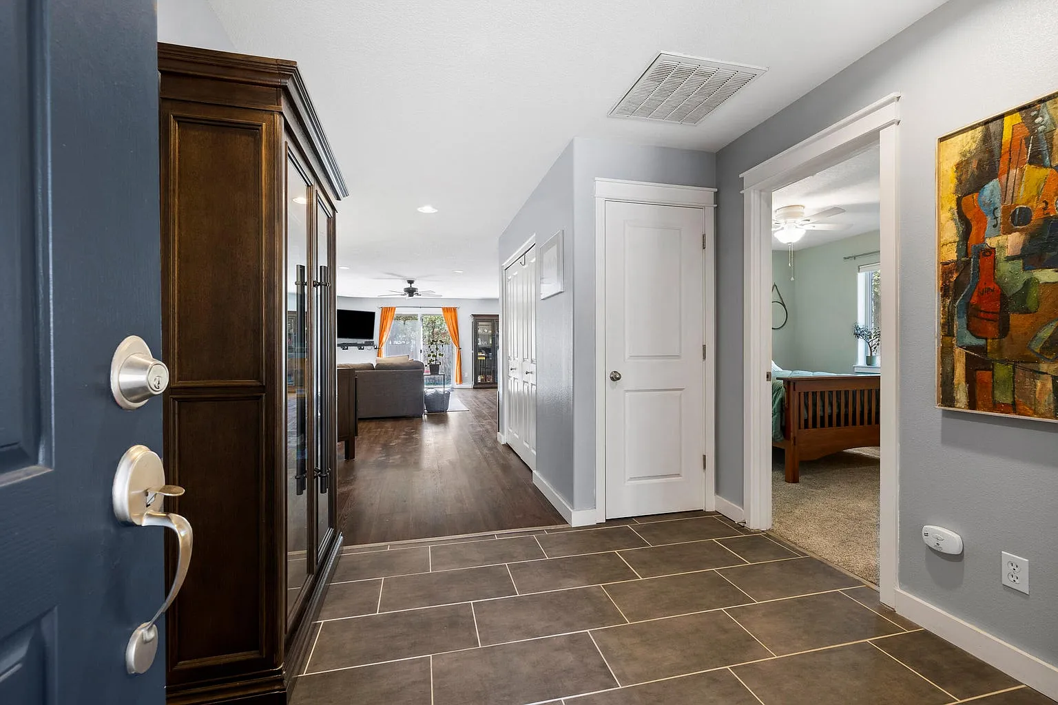 3 bed, 1481 sqft, $3,250 — Photo 3