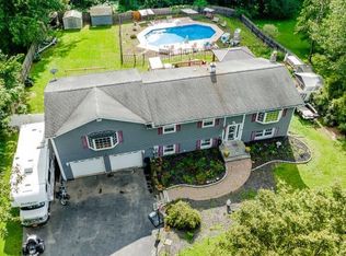 140 Lake Walton Rd, Hopewell Junction, NY 12533