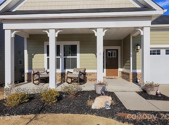 3rd image of 172 Jennymarie Rd