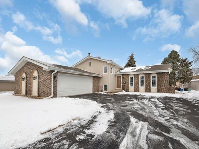 1670 W Rampart Rd, Addison, IL, 60101